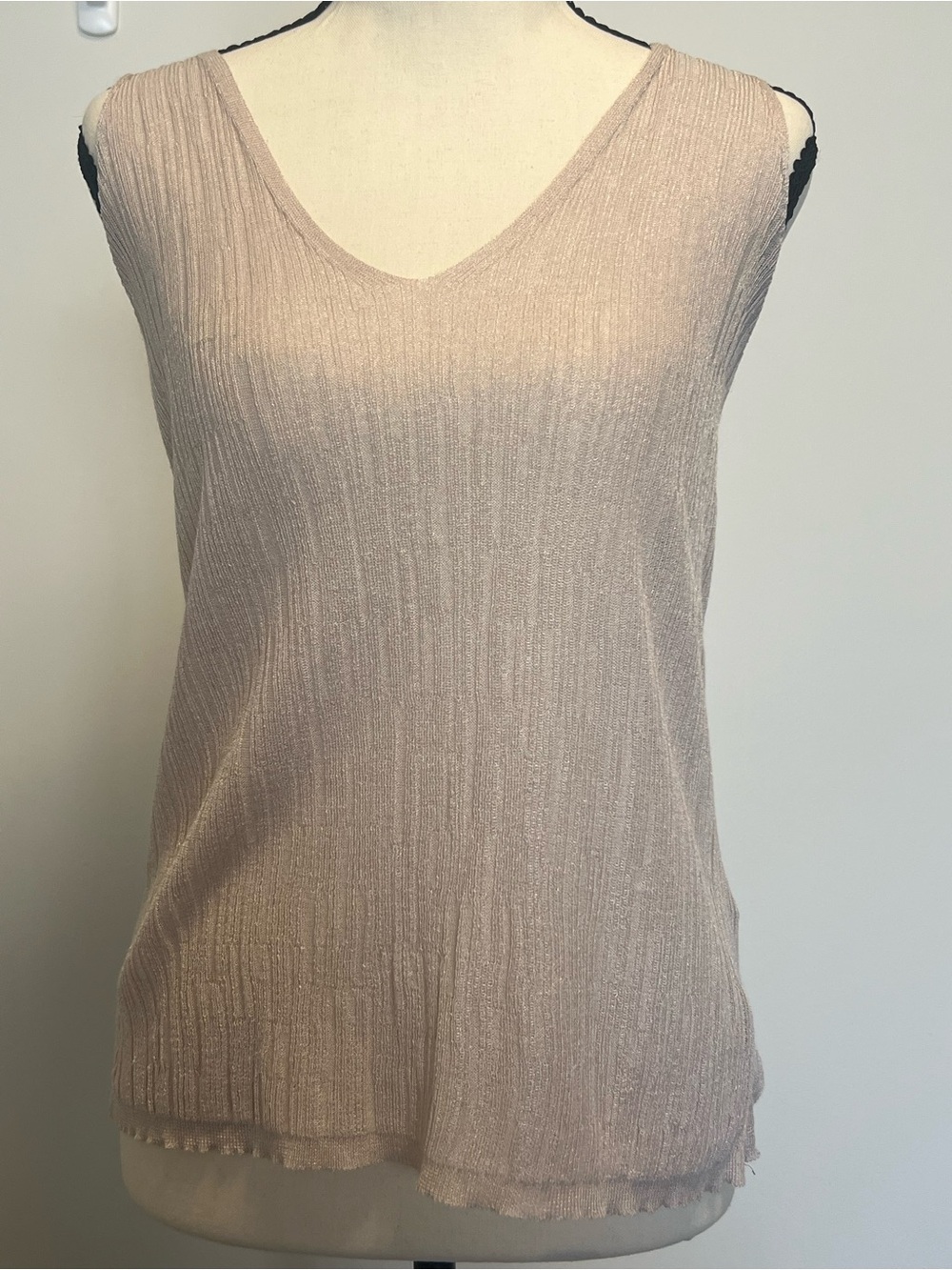 Zara Metallic Knit V-Neck Tank Top Champagne Beige Ribbed Sleeveless M